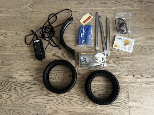 Pneus chargeur divers - et,